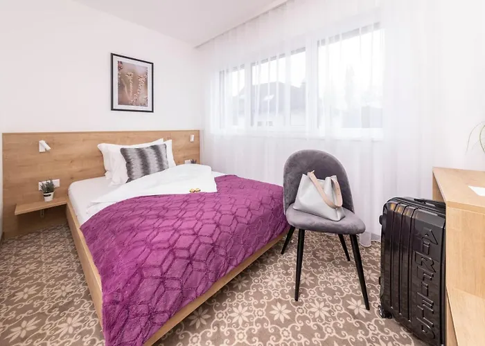 Haidinger's Boutique Domizil *