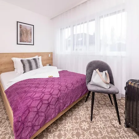 Haidinger's Boutique Domizil *